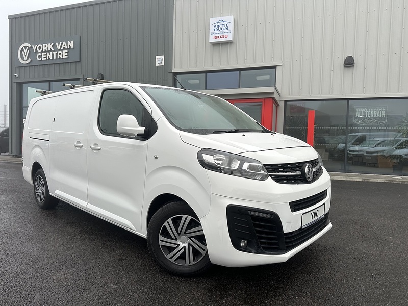 Vauxhall 1.5 Turbo D 2900 Sportive Panel Van 5dr Diesel Manual L2 H1 Euro 6 (s/s) (100 ps)