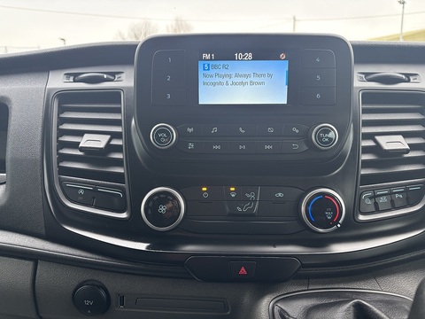 2.0 350 EcoBlue Leader Crew Van Double Cab 6dr Diesel Manual FWD L3 H2 Euro 6 (s/s) (130 ps)