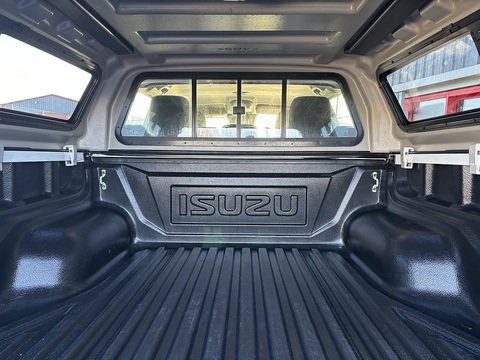 1.9 TD DL20 Pickup Double Cab 4dr Diesel Manual 4WD Euro 6 (s/s) (164 ps)