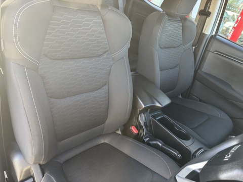 1.9 TD DL20 Pickup Double Cab 4dr Diesel Manual 4WD Euro 6 (s/s) (164 ps)