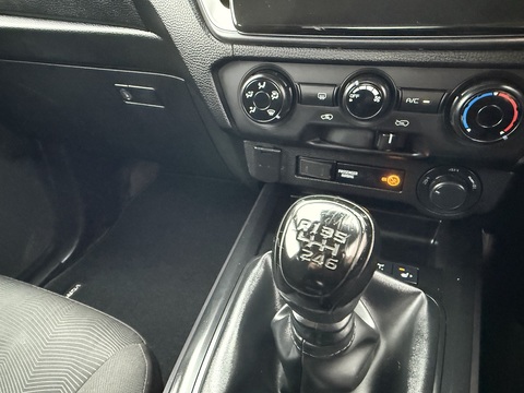 1.9 TD DL20 Pickup Extended Cab 2dr Diesel Manual 4WD Euro 6 (s/s) (164 ps)