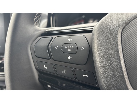 V-CROSS D/C 1.9 4dr Pickup AUTOMATIC DIESEL