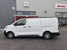 2022 72 VAUXHALL VIVARO 1.5 DYNAMIC 2900 L2H1