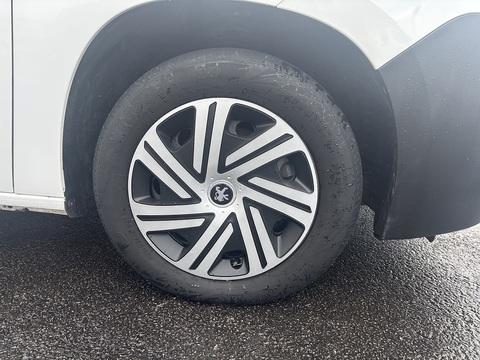 Crew Van 1.5 5dr Panel Van Manual Diesel