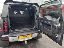 2024 74 LAND ROVER DEFENDER 90 3.0 D250 AUTO HARD TOP COMMERCIAL 250PS