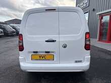 2021 70 VAUXHALL COMBO 1.5 SPORTIVE 2300 CREW VAN 5 SEATS