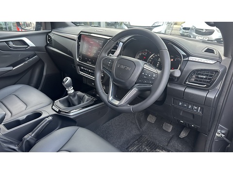 DL40 D/C 1.9 4dr PICKUP MANUAL DIESEL