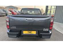 PRE REGISTERED ISUZU DMAX DL40 ONLY 10 MILES