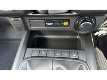 PRE  REG ISUZU DMAX DL20 4X4 D CAB