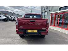 2025 75 ISUZU D-MAX 1.9 V-CROSS AUTO D/C 4WD EURO 6