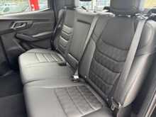 PRE REG ISUZU DMAX V CROSS AUTO BLUE 10 MILES