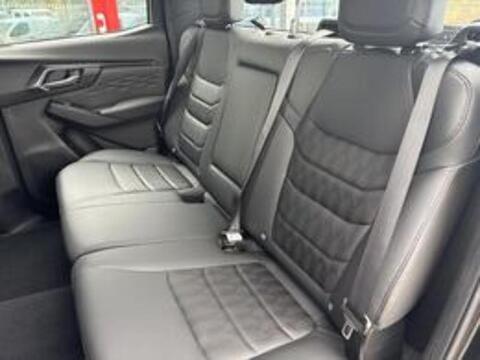 V-CROSS D/C 1.9 4dr Pickup AUTOMATIC DIESEL