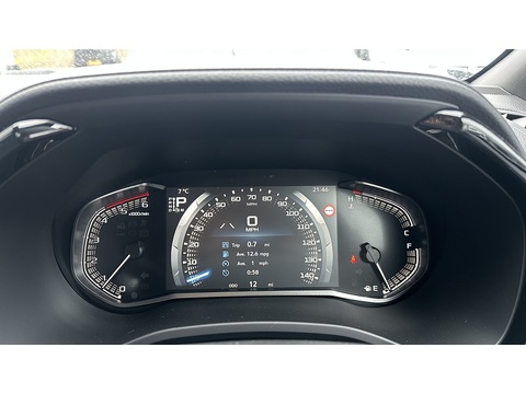 V-CROSS D/C 1.9 4dr Pickup AUTOMATIC DIESEL