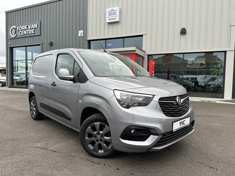 1.5 Turbo D 2000 Griffin Panel Van 4dr Diesel Manual L1 H1 Euro 6 (100 ps)