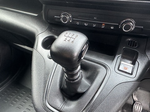 1.5 Turbo D 2300 Sportive Panel Van 6dr Diesel Manual L2 H1 Euro 6 (100 ps)