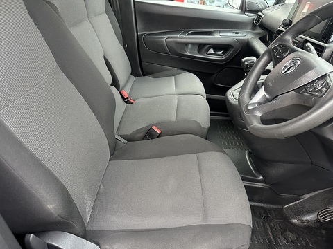 1.5 Turbo D 2300 Sportive Panel Van 6dr Diesel Manual L2 H1 Euro 6 (100 ps)