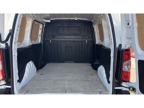1.5 BlueHDi 1000 Professional Standard Panel Van 5dr Diesel Manual SWB Euro 6 (100 bhp)