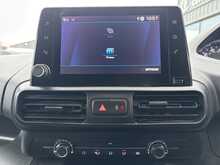 Peugeot Partner BlueHDi 1000 Professional Premium 