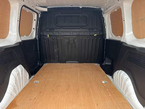 1.5 BlueHDi 1000 Professional Premium Standard Panel Van 5dr Diesel Manual SWB Euro 6 (100 bhp)
