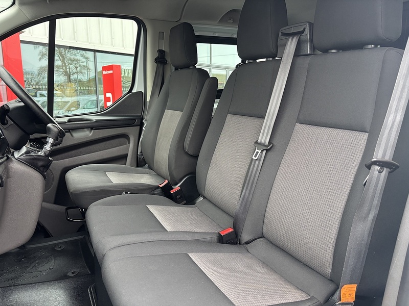 Ford 2.0 300 EcoBlue Leader Crew Van Double Cab 5dr Diesel Manual L1 H1 Euro 6 (s/s) (105 ps)