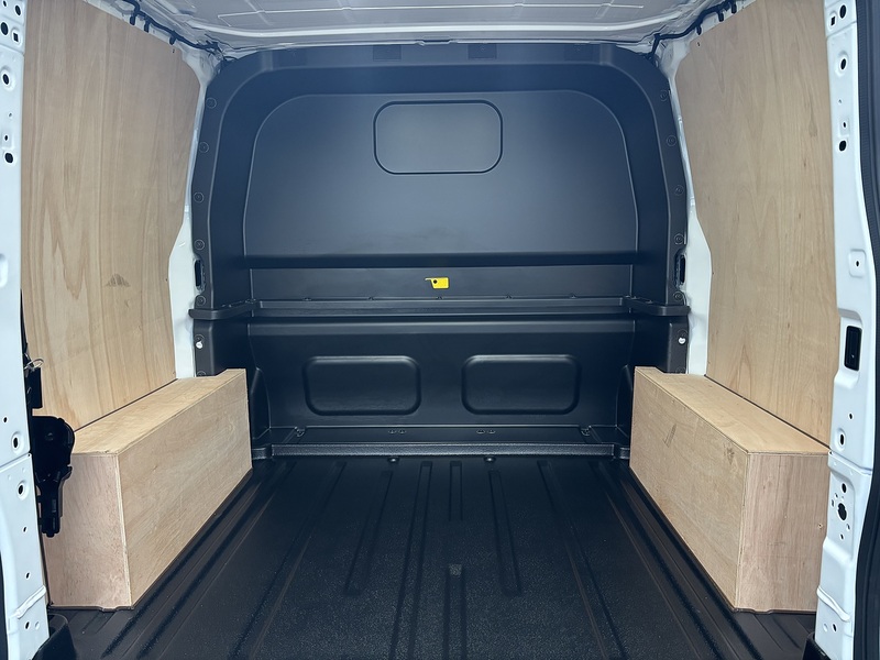 Ford 2.0 320 EcoBlue Limited Crew Van Double Cab 5dr Diesel Manual L1 H1 Euro 6 (s/s) (150 ps)