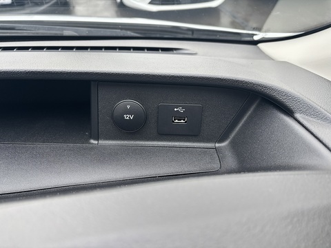 2.0 350 EcoBlue Leader Crew Van Double Cab 6dr Diesel Manual FWD L3 H2 Euro 6 (s/s) (130 ps)