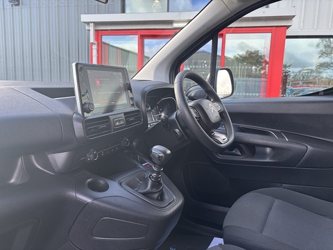 1.5 BlueHDi 650 Driver Edition M Panel Van 5dr Diesel Manual SWB Euro 6 (s/s) (100 ps)