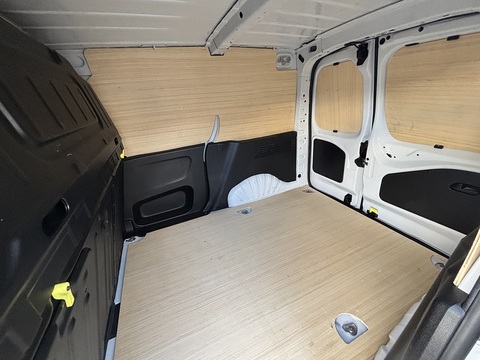 1.5 BlueHDi 650 Driver Edition M Panel Van 5dr Diesel Manual SWB Euro 6 (s/s) (100 ps)