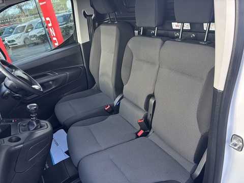 1.5 BlueHDi 650 Driver Edition M Panel Van 5dr Diesel Manual SWB Euro 6 (s/s) (100 ps)