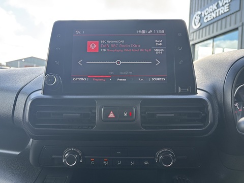 1.5 BlueHDi 650 Driver Edition M Panel Van 5dr Diesel Manual SWB Euro 6 (s/s) (100 ps)