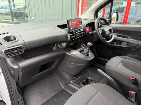 1.5 Turbo D 2300 Prime Panel Van 5dr Diesel Manual SWB Euro 6 (s/s) (100 ps)