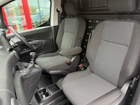 1.5 Turbo D 2300 Prime Panel Van 5dr Diesel Manual SWB Euro 6 (s/s) (100 ps)