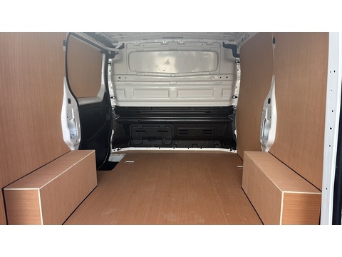 2.0 dCi Blue SL28 Sport Panel Van 5dr Diesel EDC L1 H1 Euro 6 (s/s) (150 ps)