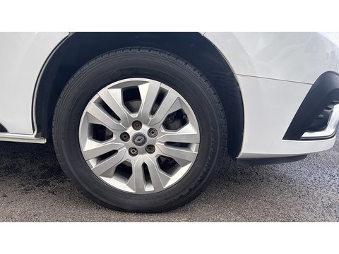 2.0 dCi Blue SL28 Sport Panel Van 5dr Diesel EDC L1 H1 Euro 6 (s/s) (150 ps)