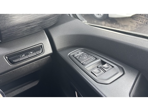 2.0 dCi Blue SL28 Sport Panel Van 5dr Diesel EDC L1 H1 Euro 6 (s/s) (150 ps)