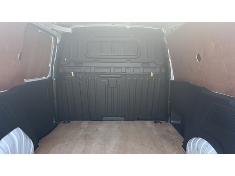 2300 50kWh Sportive Panel Van 5dr Electric Auto L1 H1 (7.4kW Charger) (136 ps)