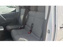 2023 72 VAUXHALL COMBO 2300 SPORTIVE 50KWH AUTO 136PS