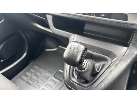 2.0 Turbo D Prime XL Panel Van 6dr Diesel Manual LWB Euro 6 (145 ps)