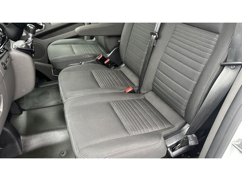 2.0 300 EcoBlue Limited Panel Van 5dr Diesel Manual L2 H1 Euro 6 (s/s) (130 ps)