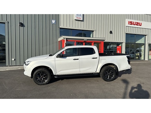1.9 TD V-Cross Pickup Double Cab 4dr Diesel Auto 4WD Euro 6 (s/s) (164 ps)