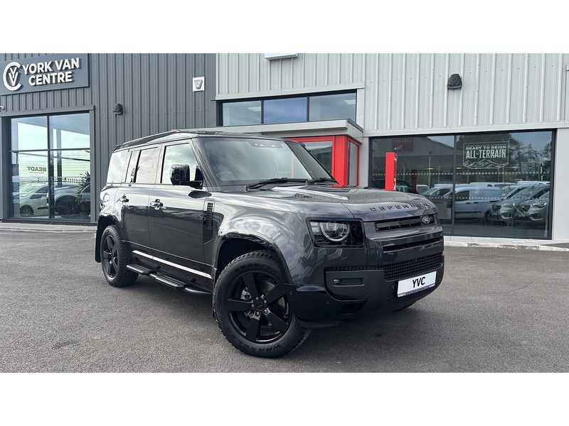 Land Rover 3.0 D250 MHEV X-Dynamic SE Hard Top SUV 5dr Diesel Auto 4WD MWB Euro 6 (s/s) (249 ps)