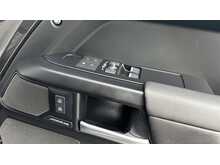 2025 75 LAND ROVER DEFENDER 3.0 D250 X-DYNAMIC COMMERCIAL 250PS