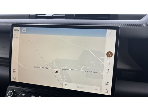 3.0 D250 MHEV X-Dynamic SE Hard Top SUV 5dr Diesel Auto 4WD MWB Euro 6 (s/s) (249 ps)
