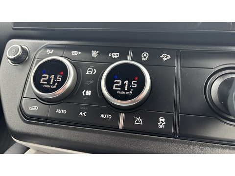 3.0 D250 MHEV X-Dynamic SE Hard Top SUV 5dr Diesel Auto 4WD MWB Euro 6 (s/s) (249 ps)