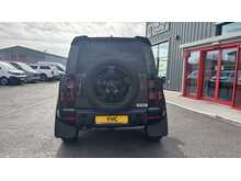 2025 75 LAND ROVER DEFENDER 3.0 D250 X-DYNAMIC COMMERCIAL 250PS
