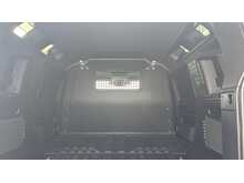 2025 75 LAND ROVER DEFENDER 3.0 D250 X-DYNAMIC COMMERCIAL 250PS