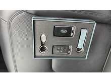2025 75 LAND ROVER DEFENDER 3.0 D250 X-DYNAMIC COMMERCIAL 250PS