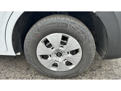 2.0 dCi MM35 Advance Panel Van 5dr Diesel Manual L2 H2 Euro 6 (s/s) (130 ps)