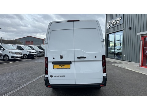 2.0 dCi MM35 Advance Panel Van 5dr Diesel Manual L2 H2 Euro 6 (s/s) (130 ps)