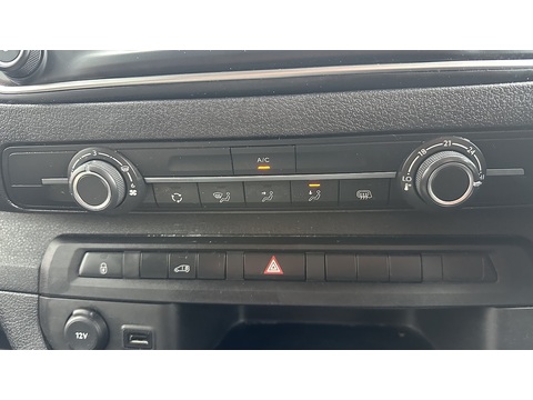 1.5 BlueHDi 1000 Professional Premium + Standard Panel Van 6dr Diesel Manual MWB Euro 6 (s/s) (100 bhp)